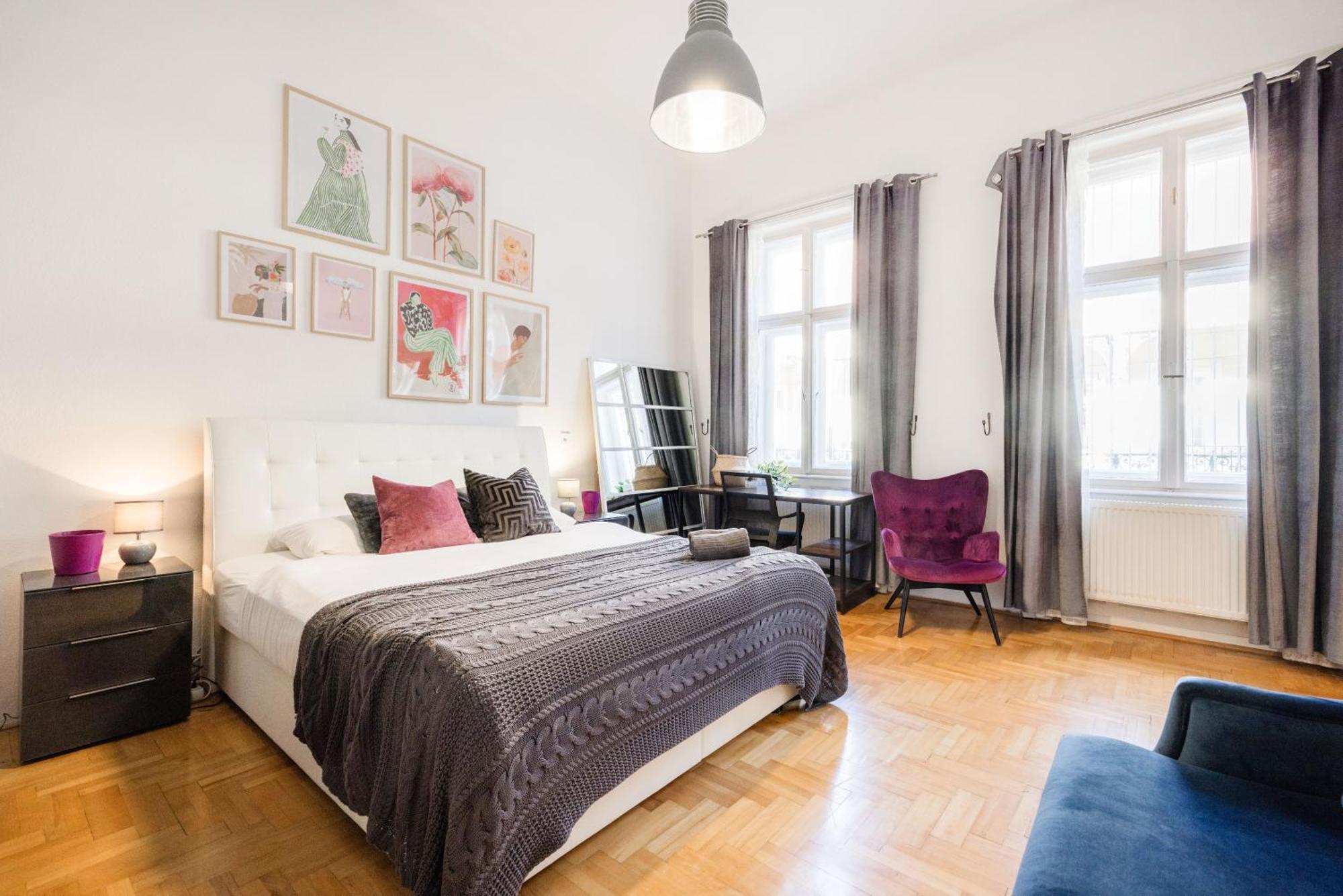 Hidden Gem Penthouse Sauna & Jacuzzi-heart Of Apartment