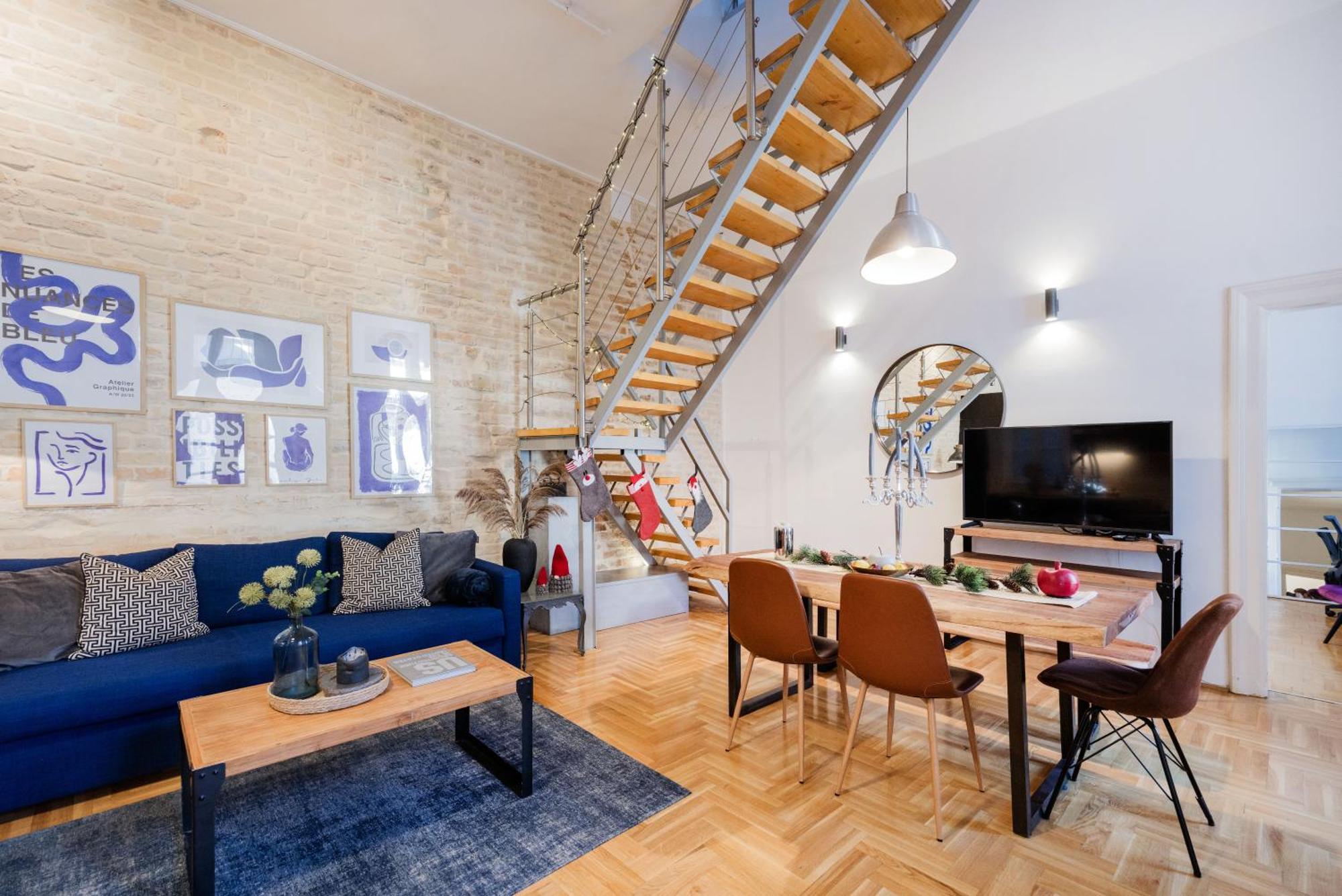 Hidden Gem Penthouse Sauna & Jacuzzi-heart Of Apartment Budapest
