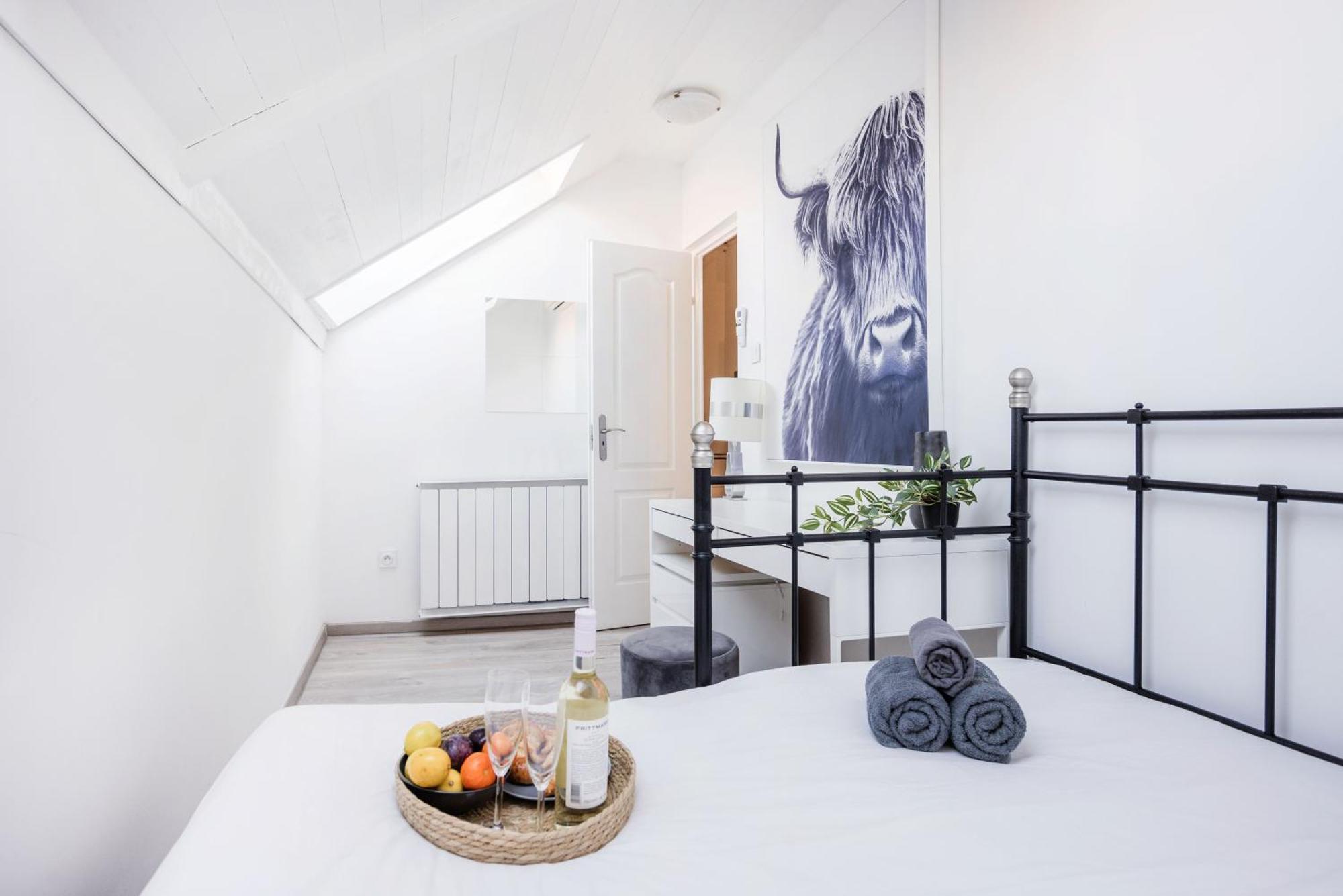 Hidden Gem Penthouse Sauna & Jacuzzi-heart Of